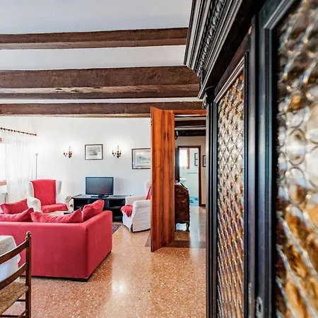 View In Venice! Charming With Private Roof Terrace Apartment Venedig